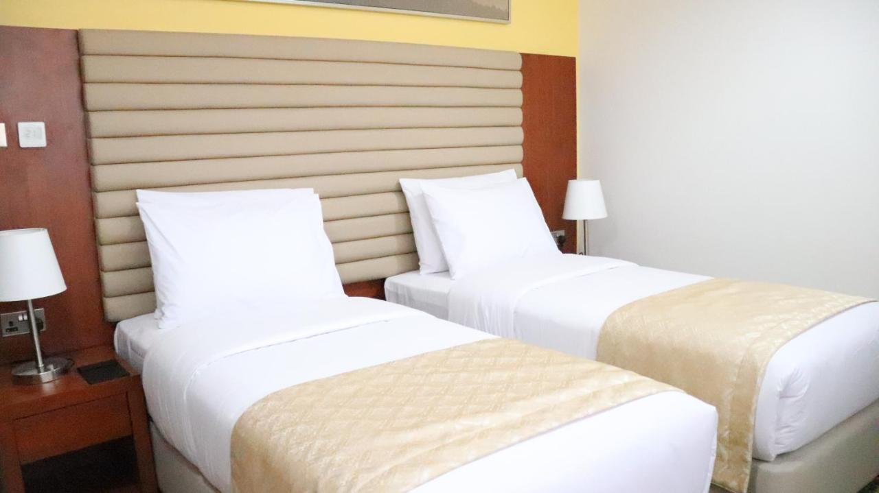 Al Riyadh Hotel Apartments Abu Dzabi Kültér fotó