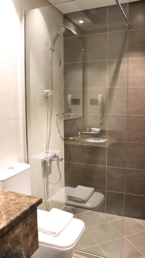Al Riyadh Hotel Apartments Abu Dzabi Kültér fotó