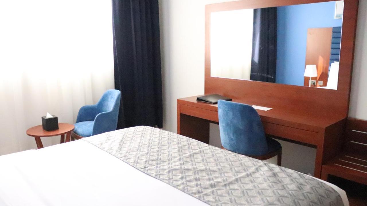 Al Riyadh Hotel Apartments Abu Dzabi Kültér fotó