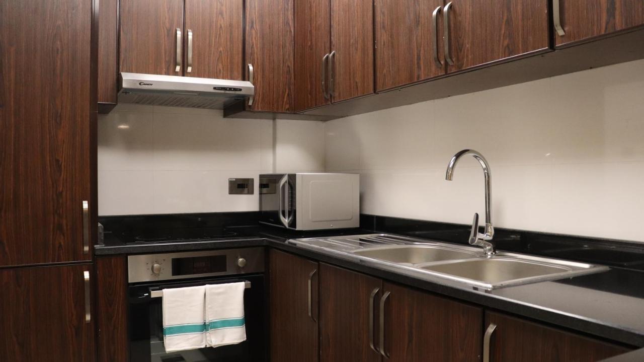 Al Riyadh Hotel Apartments Abu Dzabi Kültér fotó