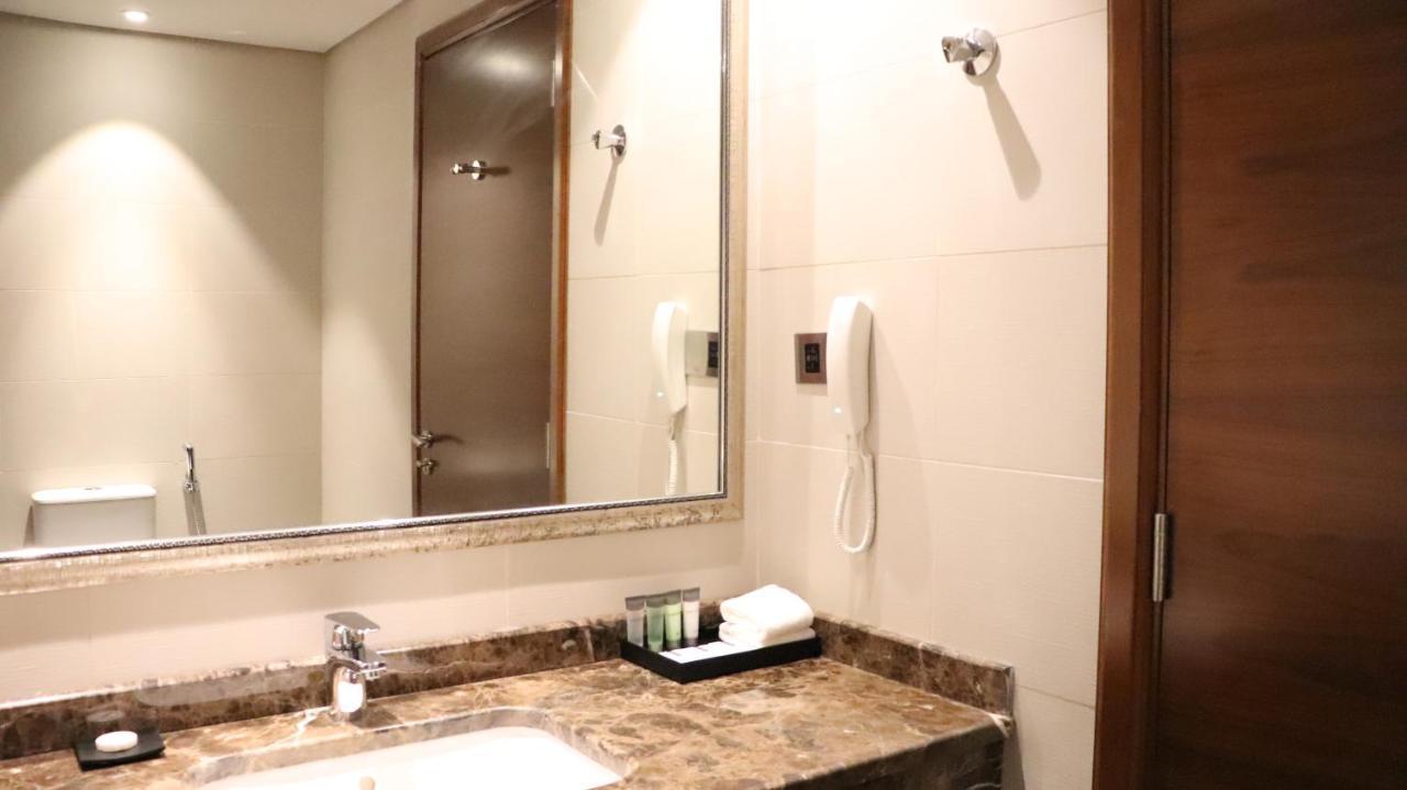 Al Riyadh Hotel Apartments Abu Dzabi Kültér fotó
