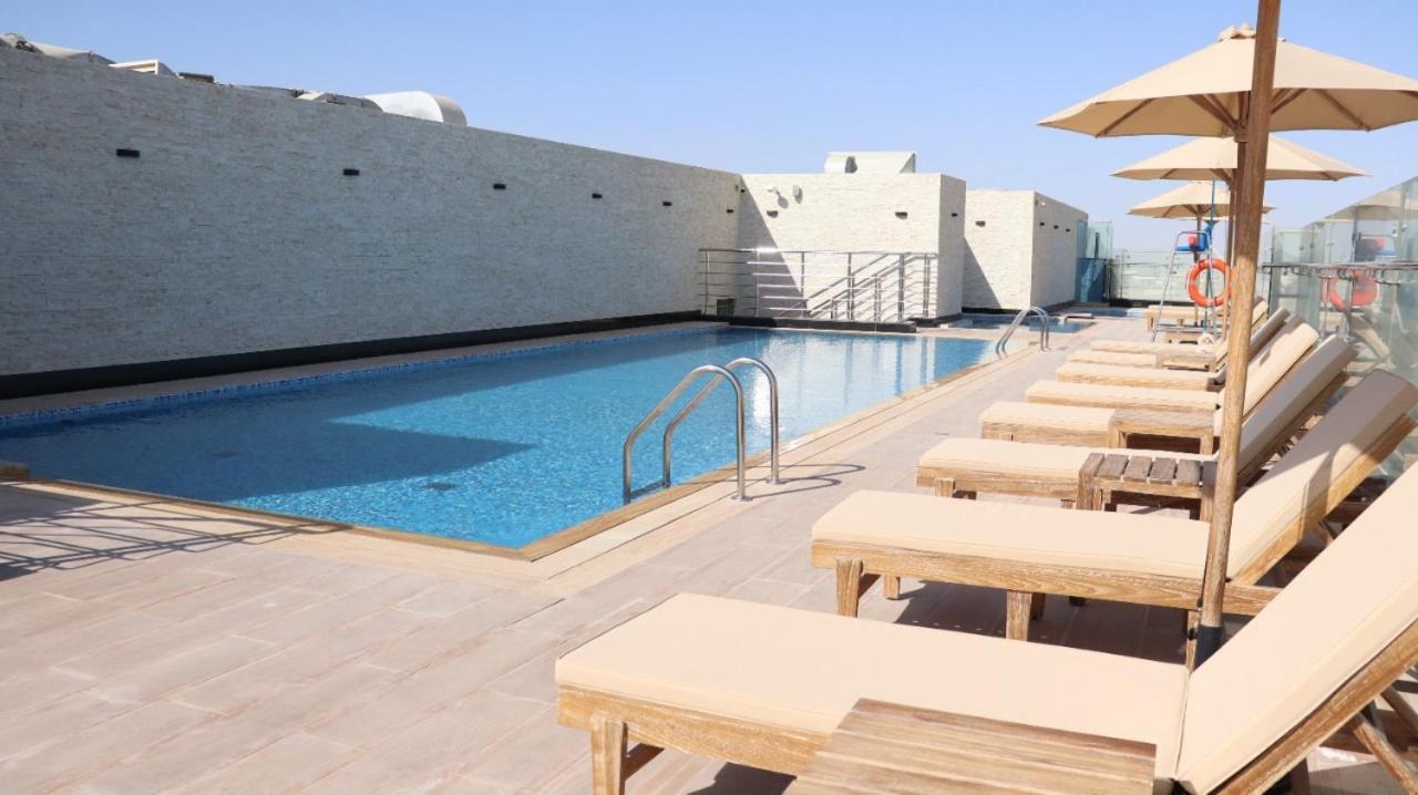 Al Riyadh Hotel Apartments Abu Dzabi Kültér fotó