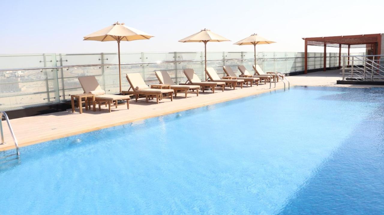 Al Riyadh Hotel Apartments Abu Dzabi Kültér fotó